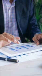 Forderungsmanagement für Unternehmen: Wie aus Umsatz echte Liquidität wird